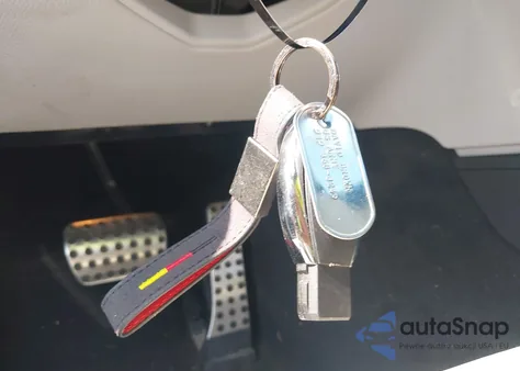 2012 Mercedes-Benz C 350 Sport из США, поврежденный, VIN WDDGF5HB2CA632955